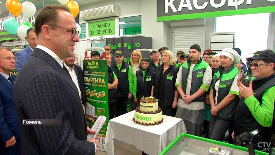 В очередной раз подтвердил статус лидера. В Гомеле открылся тысячный магазин «Евроопт»-28