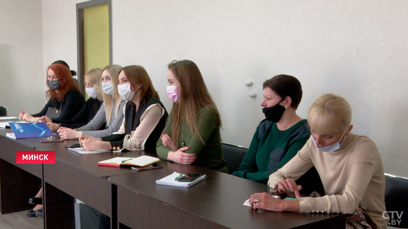 Обсудили проблемы, с которыми сталкиваются частники. В Партизанском районе встретились представители бизнеса и госсектора-7