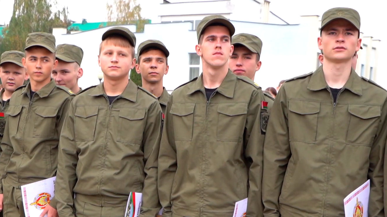 Кубраков на открытии военно-патриотического клуба «Зубр» в Костюковичах: мы готовы поддержать ребят в этом движении