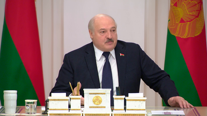 «Это не просто пришёл, отсиделся там и ушёл». Лукашенко о ВНС – кому есть место среди делегатов?
