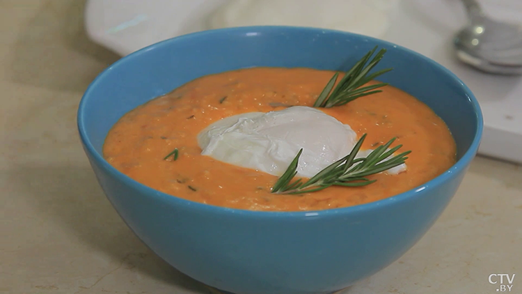 Надоела обычная овсянка? Шеф-повар рассказал, как вкусно приготовить кашу-16