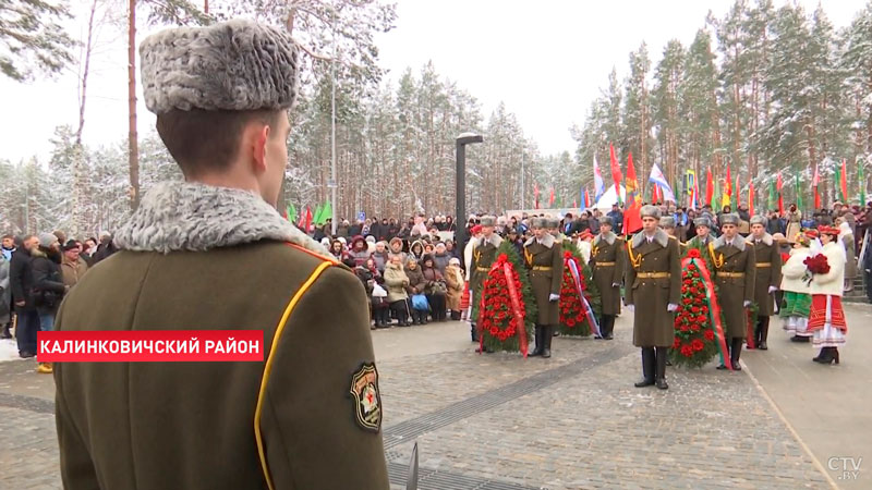 Мемориал жертвам озаричских концлагерей открыли после реконструкции-4