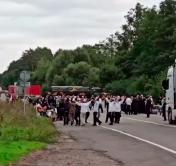 Более полутора тысяч хасидов застряли на белорусско-украинской границе