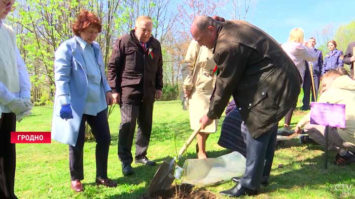 «Этот праздник очень ценится в моей семье». В Гродно в преддверии 9 Мая отдают дань подвигу людей-1