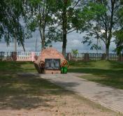 В Минской области благоустраивают места воинских захоронений и мемориалы