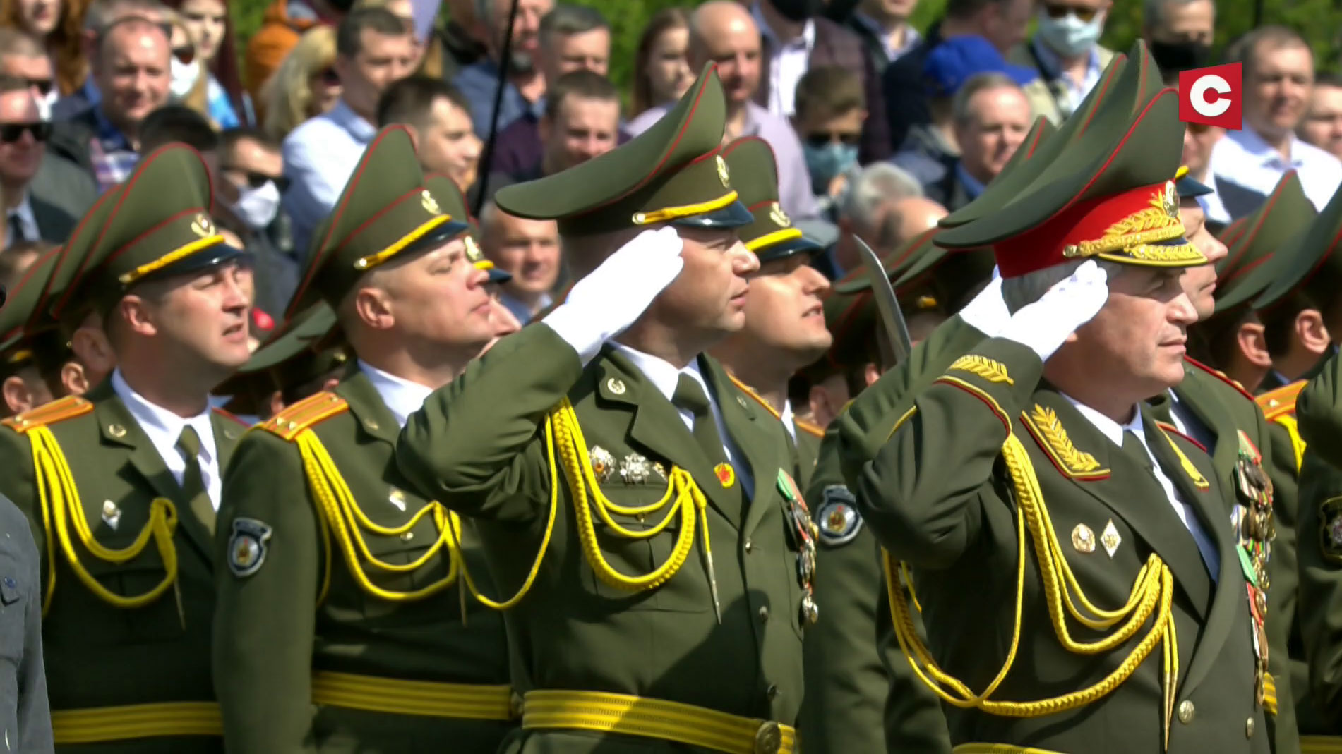 Парад на 9 Мая в Минске. Фотофакт-15