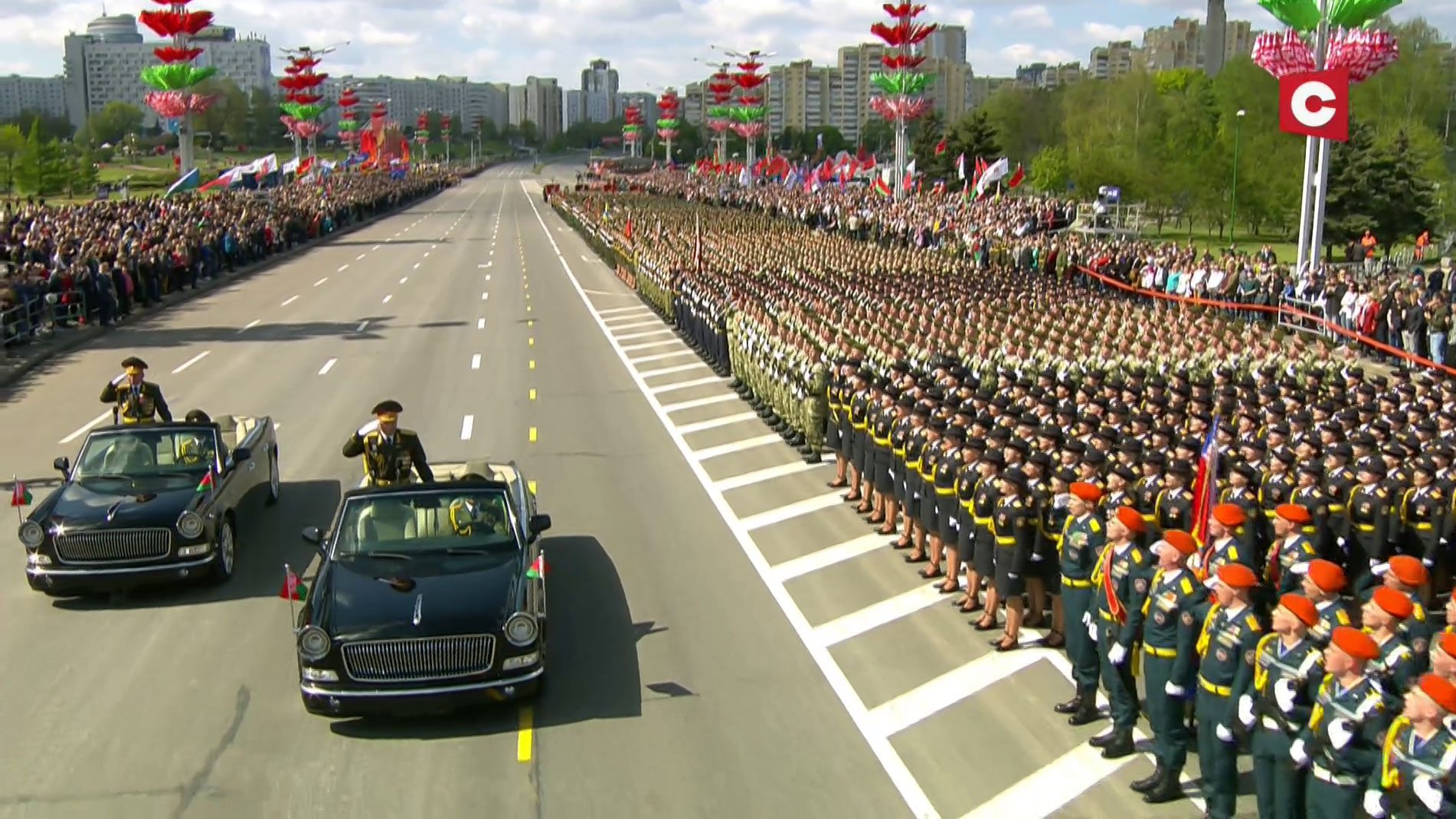 Парад на 9 Мая в Минске. Фотофакт-17