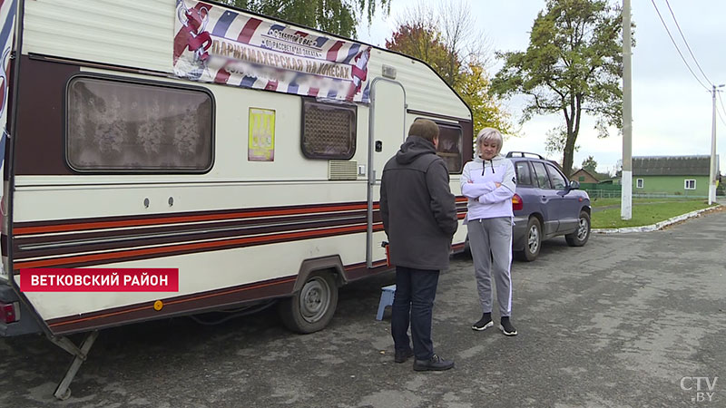 «Красотой торгую!» Белоруска открыла первую в стране парикмахерскую на колёсах-33