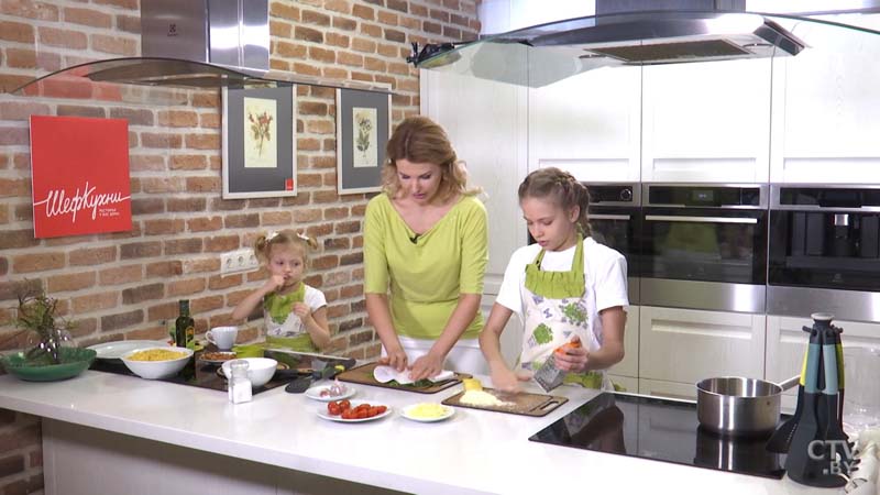 Готовим итальянскую пасту с соусом песто. Как сварить макароны, чтобы они не слиплись?-18