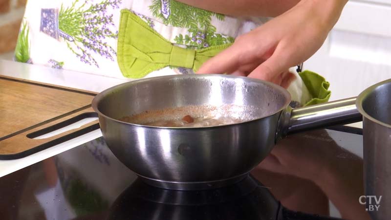 Готовим итальянскую пасту с соусом песто. Как сварить макароны, чтобы они не слиплись?-4