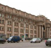 Пенсии и пособия в Беларуси выплатят досрочно