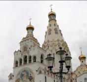 «Это знаковое мероприятие». Землю с воинских захоронений в Беларуси передали в храм армии России