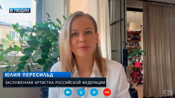 «Это космос, детка». Юлия Пересильд рассказала о знакомстве с Олегом Новицким и совместных съёмках фильма -1