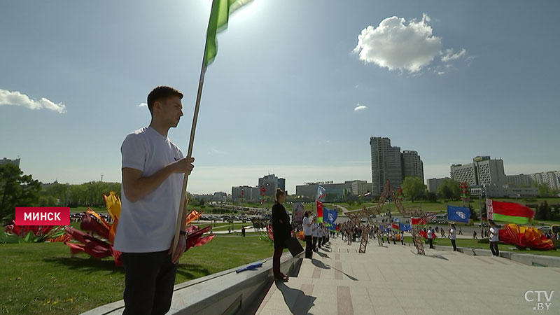 В День труда торжественные мероприятия проходят в минском парке Победы-8