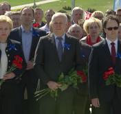 В День труда торжественные мероприятия проходят в минском парке Победы