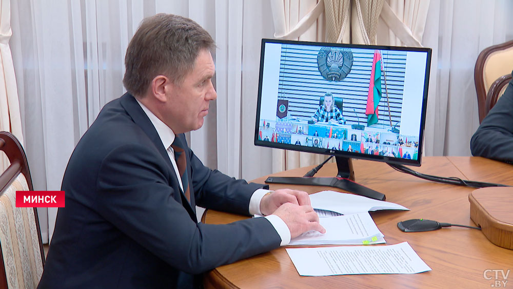 Петришенко о патриотическом воспитании: мы должны противодействовать деструктивному влиянию интернета на молодёжь-4