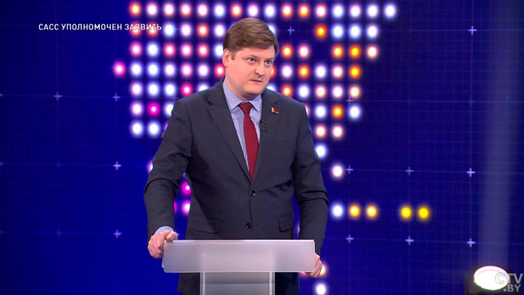 «Системный кризис модели американской демократии». Довольны ли в США правлением Байдена?-1