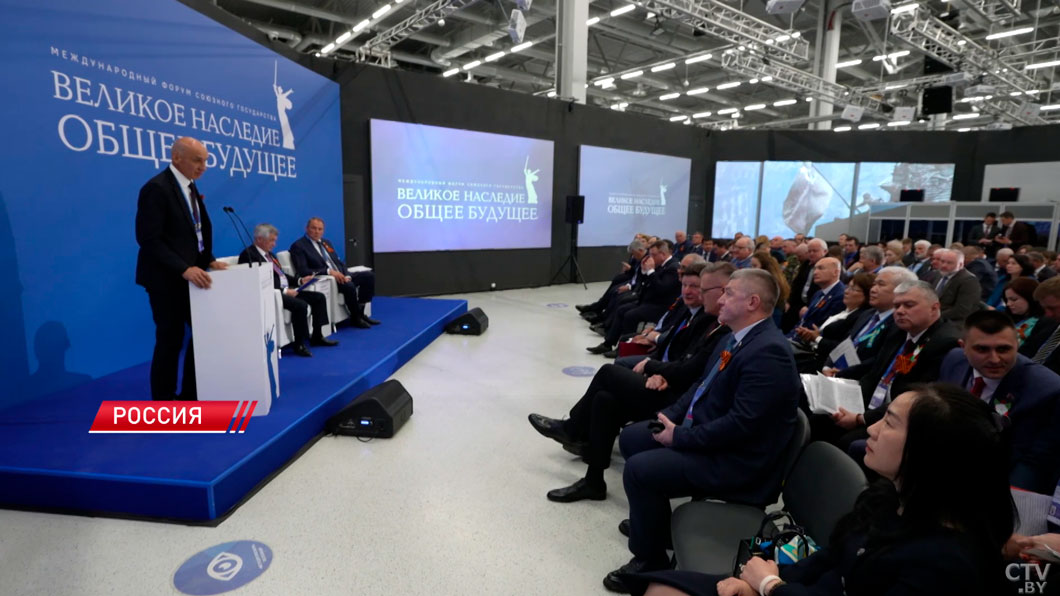 Лукашенко: «Нам многое обещают – скоро узнаете». Собрали главные тезисы Президента с форума в Волгограде-12