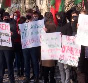 «Мы за нашу стабильность». В Беларуси прошли пикеты возле посольств Украины и США против вмешательства в дела страны