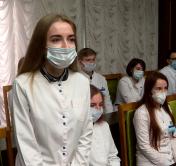 «Работать средним медперсоналом в ходе обучения». О чём попросили Пиневича студенты Гомельского медуниверситета?
