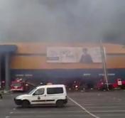 Пожар в гипермаркете Санкт-Петербурга ликвидирован