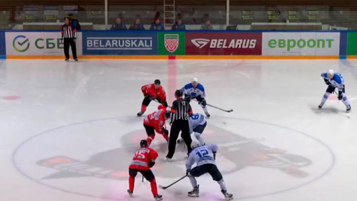 ЧБ по хоккею. Солигорский «Шахтёр» обыграл «Витебск». Всухую ЧБ по хоккею. Солигорский «Шахтёр» обыграл «Витебск». Всухую