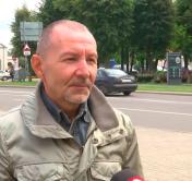 Знают ли в Ошмянах, в честь какого события названа площадь 17 Сентября? Спросили у прохожих