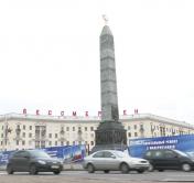 На площади Победы для проезда открыли ещё одну полосу. Когда завершится реконструкция монумента?