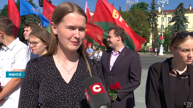 На площади Победы в Минске торжественно перевернули заключительную страницу «Календаря Памяти»-7