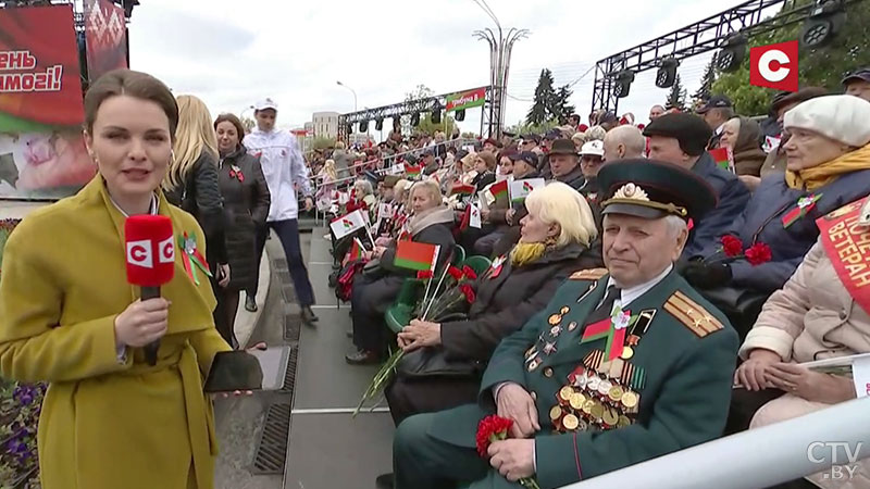 «Беларусь помнит». Участники акции на площади Победы о героях войны и подвиге белорусского народа-4