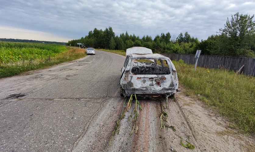 Под Гомелем мужчина насмерть сбил велосипедиста и сжёг свой автомобиль-7