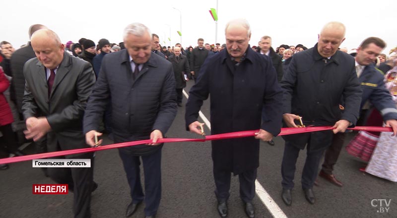 Мост в Житковичах, реконструкция Молодёжного театра, архив в Слуцке. Какие ещё подарки получила Беларусь к 7 ноября?-10