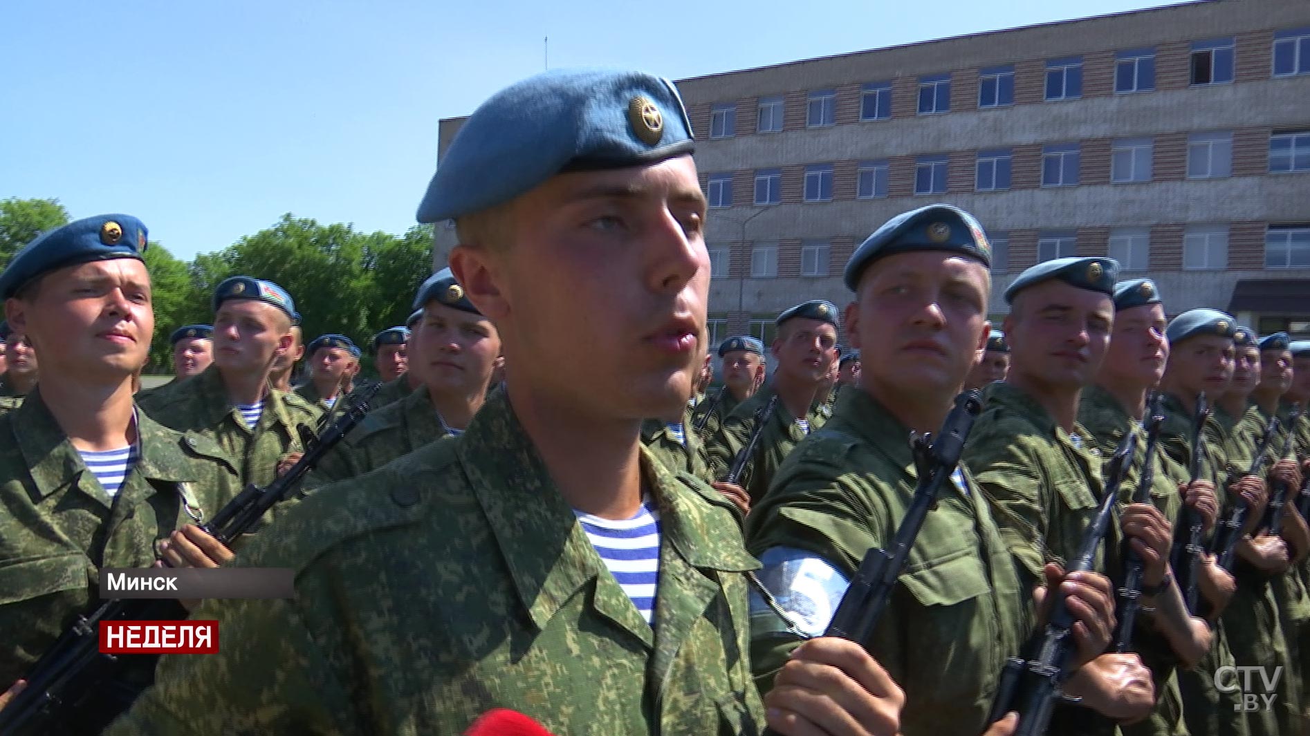 «Я думала, что будет очень тяжело»: как девушки-военнослужащие готовятся к параду на День Независимости-31
