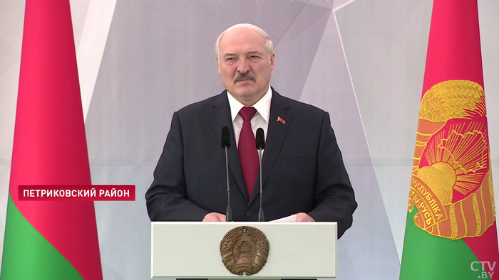 Президент на Петриковском ГОК: полмиллиарда голодают, не хватает продовольствия. Мы готовы помогать, поэтому и строим эти гиганты-1