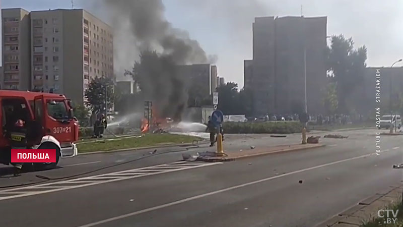 В Варшаве при взрыве автомобиля с газовыми баллонами погибли два человека-1