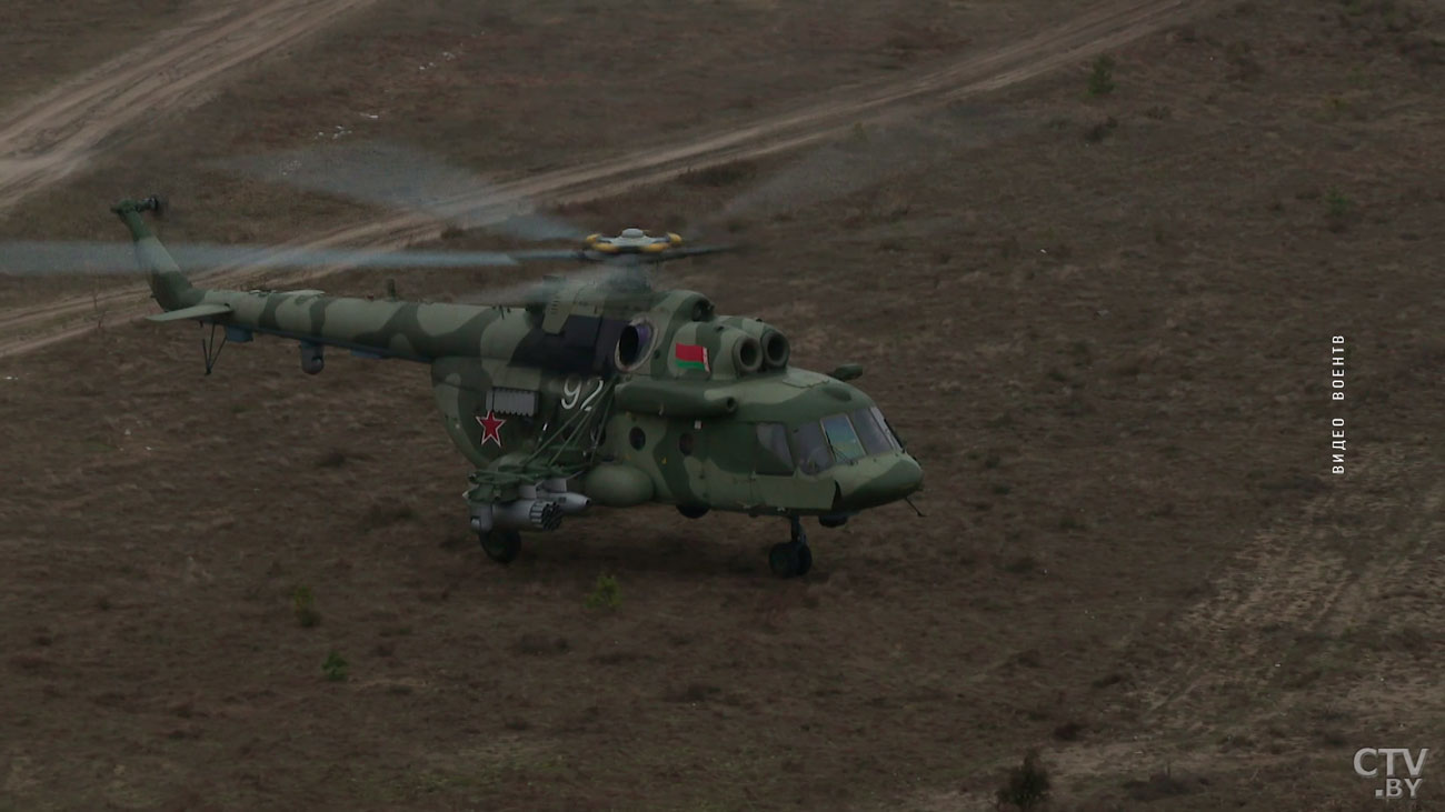Полёты иностранной военной авиации у рубежей Беларуси участились-13