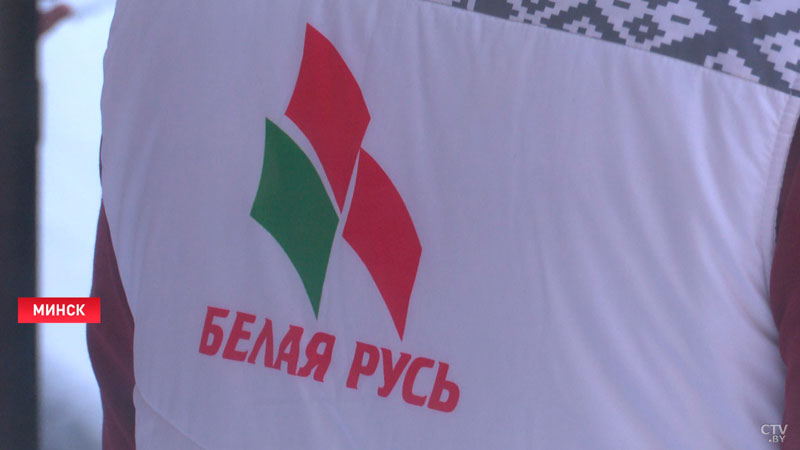 12 тонн гуманитарной помощи для детей Донбасса собрали в Минске-10 12 тонн гуманитарной помощи для детей Донбасса собрали в Минске-10
