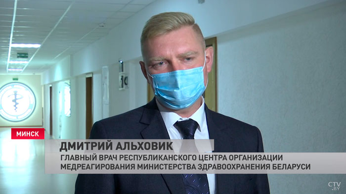 «Два-три дня – она уже пойдёт в регионы». Дмитрий Пиневич рассказал, когда начнут прививать китайской вакциной из новой партии-7 «Два-три дня – она уже пойдёт в регионы». Дмитрий Пиневич рассказал, когда начнут прививать китайской вакциной из новой партии-7