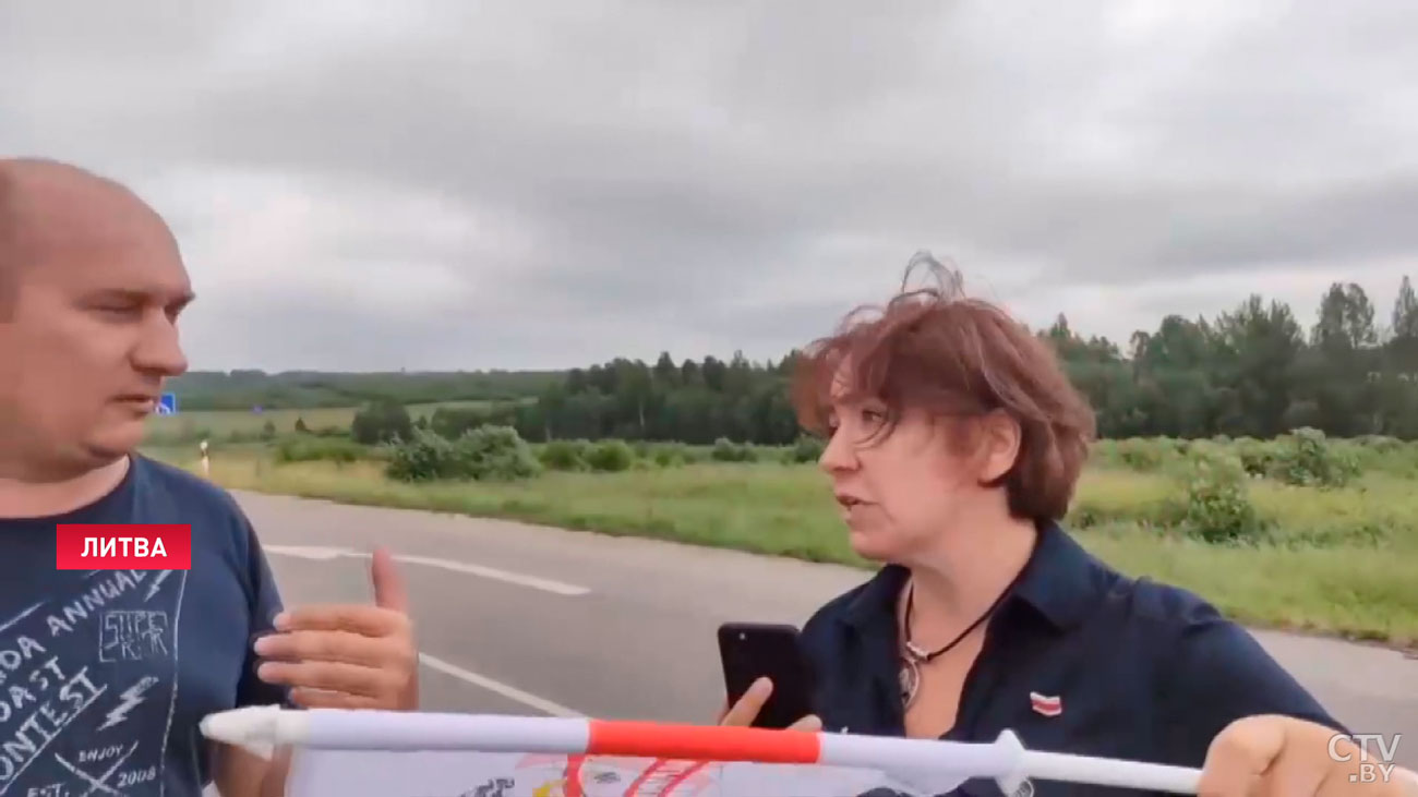 «Пускай успокаиваются, а то стыдно за землячков». Реакция дальнобойщиков на попытку оппозиции перекрыть дорогу на границе-7