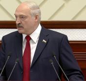 «Особое внимание – низкооплачиваемым категориям работников». Президент о зарплатах в бюджетной сфере