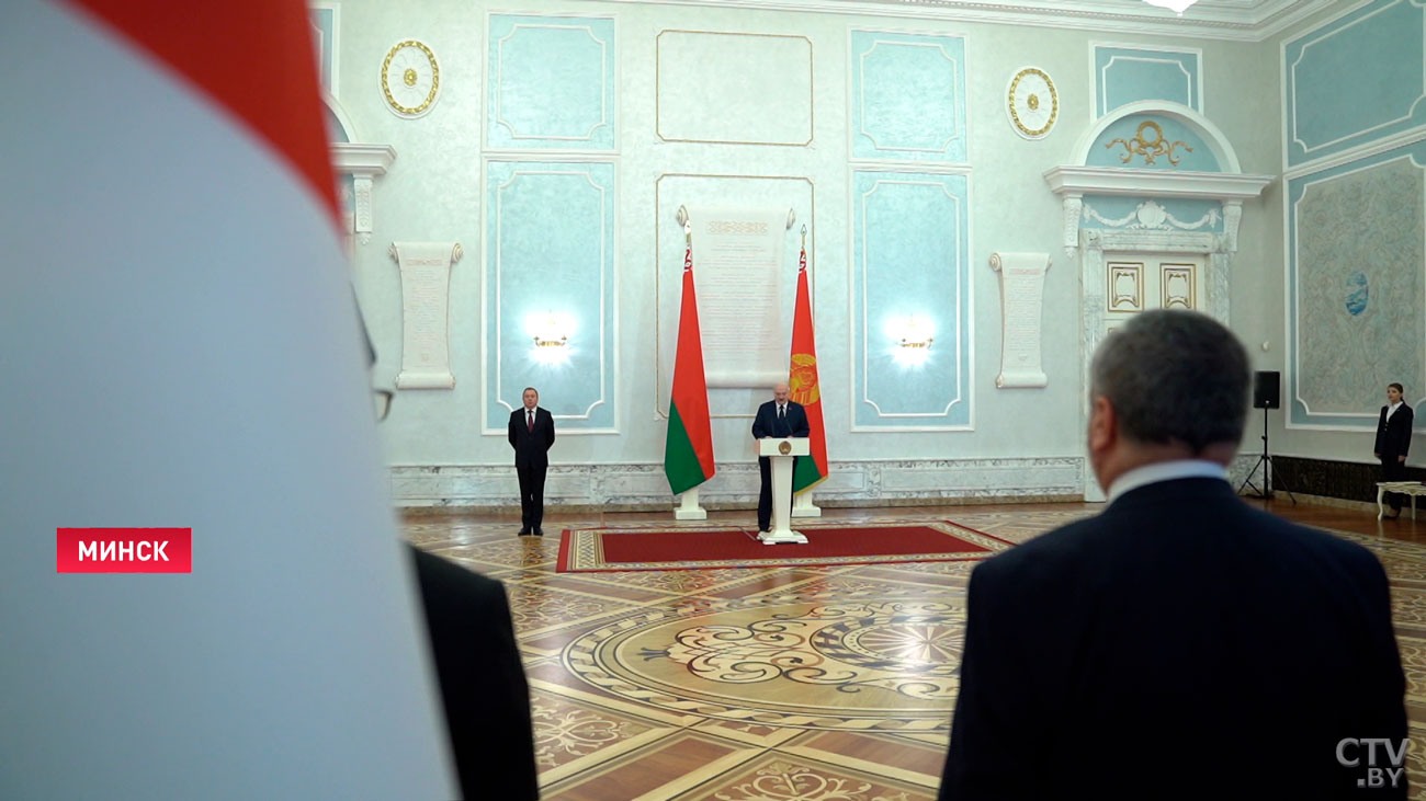 Перемены и спокойная Беларусь. О чём заявил Лукашенко, принимая верительные грамоты от иностранных послов?-10