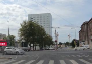 Штраф или постоять 45 минут на обочине. В Эстонии вводится необычное наказание для нарушителей ПДД 