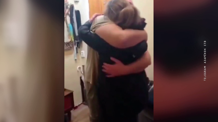 Азарёнок: «Не зря майдан начинался с того, что голая феминистка спилила крест в Киеве»-16