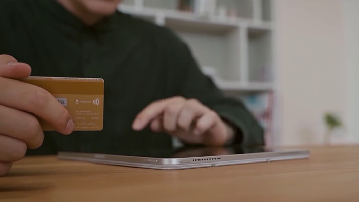 «Ничего не смутило». Белорус пытался продать на Kufar шины, а потерял все деньги с карты