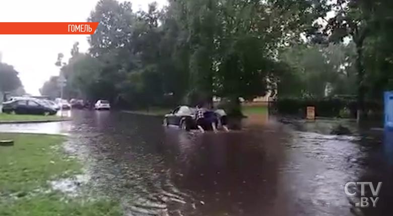 Потоп в Гомеле: за ночь выпало более половины месячной нормы осадков-4