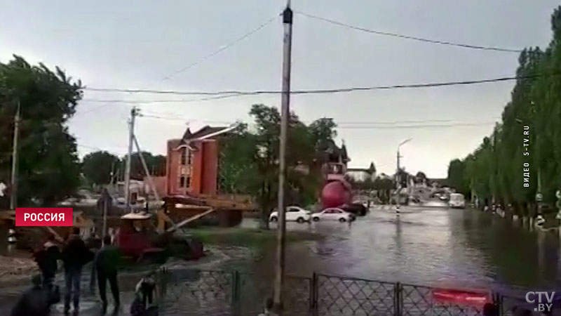 Город в Воронежской области ушёл под воду из-за сильных ливней-3