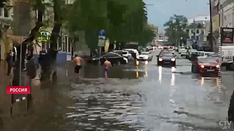 Город в Воронежской области ушёл под воду из-за сильных ливней-1