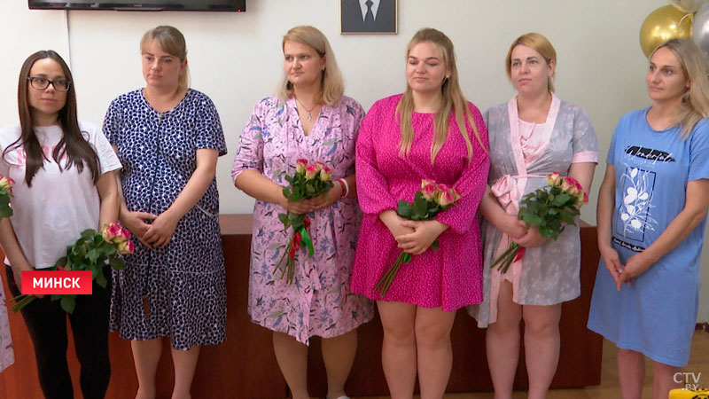«Эти детки были желанными». В Минске поздравили женщин, которые стали мамами в День Независимости-7