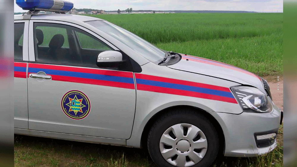 В Слуцком районе загорелся частный дом. При самостоятельном тушении пострадал знакомый хозяина