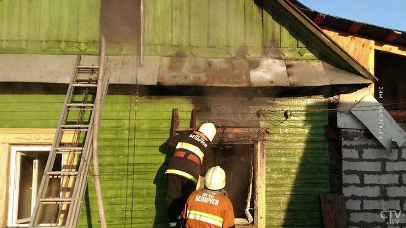 Восемь пожаров произошло в Минской области за выходные-1